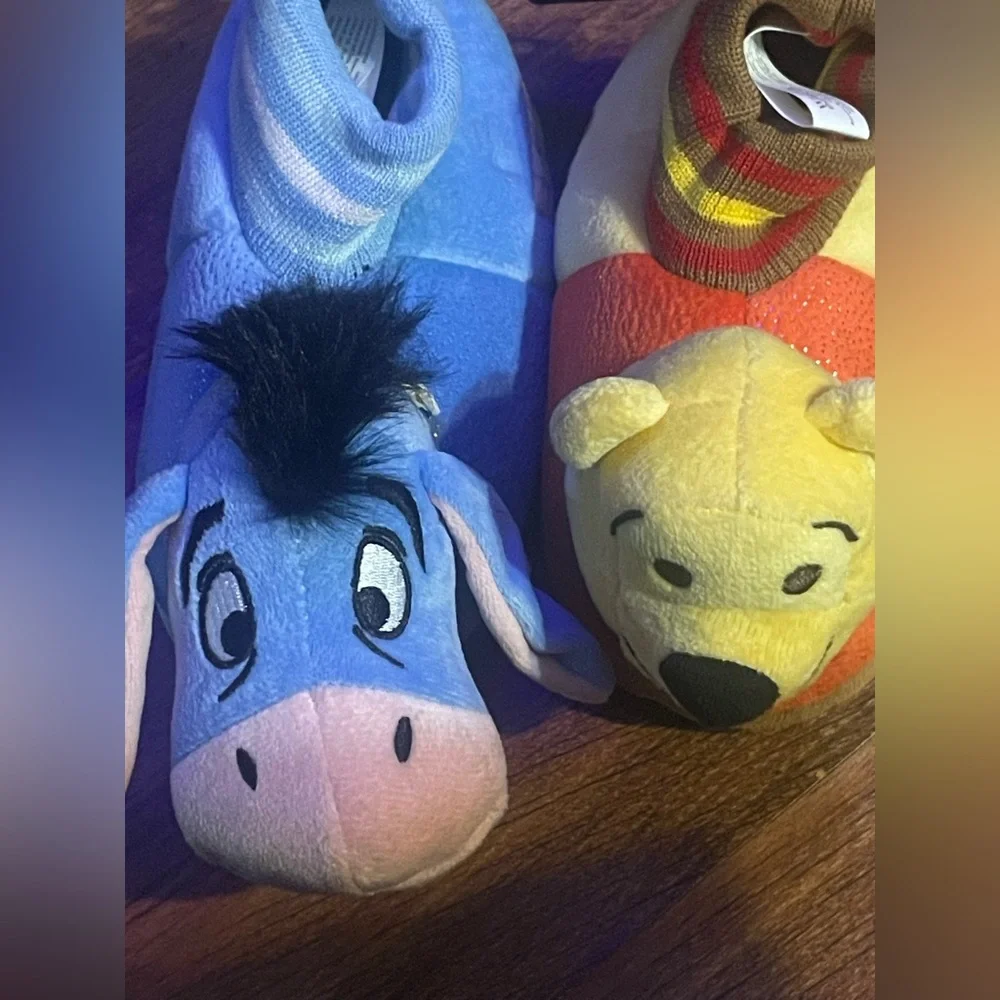 NWT Disney Winnie the Pooh & Eeyore Toddler Slippers Size 9/10 Plush Cozy Cute‎